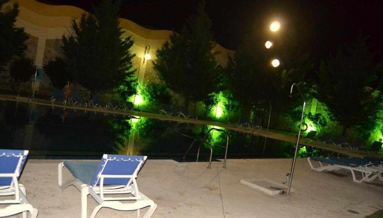 פוואנטה חניל Hotel El Carmen מראה חיצוני תמונה